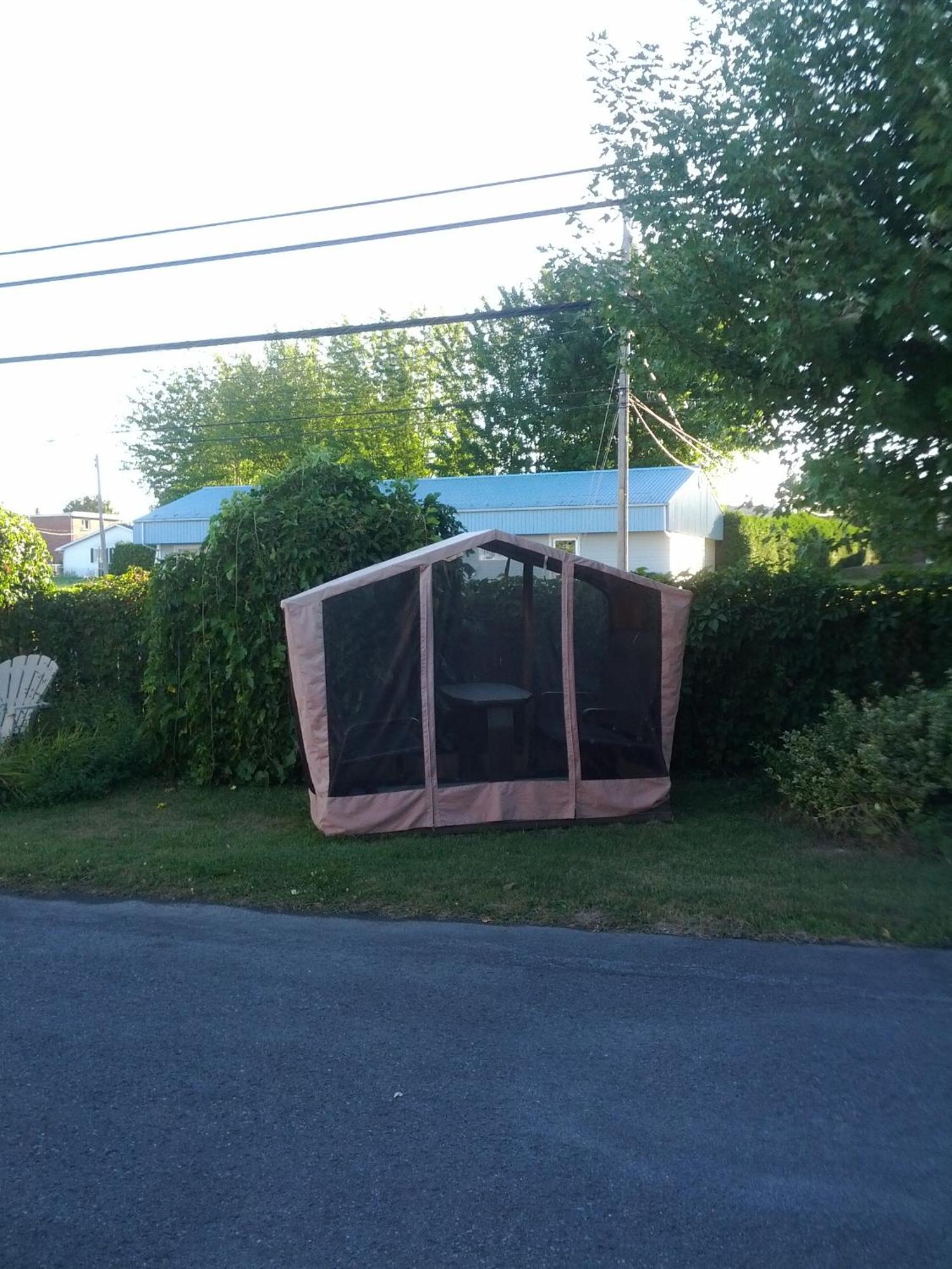 Motel Montgolfière JP Saint-Jean-sur-Richelieu Esterno foto