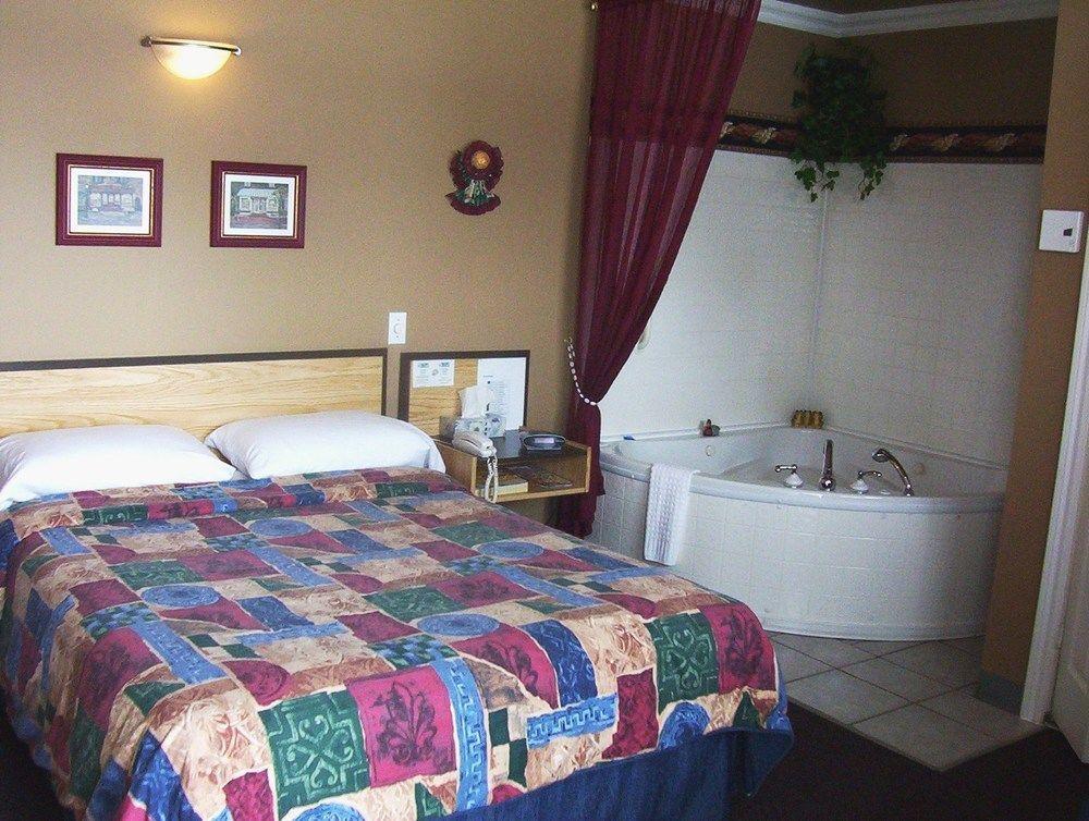 Motel Montgolfière JP Saint-Jean-sur-Richelieu Esterno foto