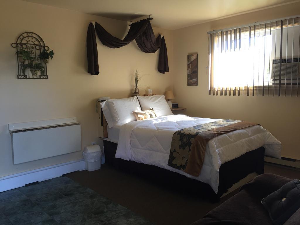 Motel Montgolfière JP Saint-Jean-sur-Richelieu Esterno foto